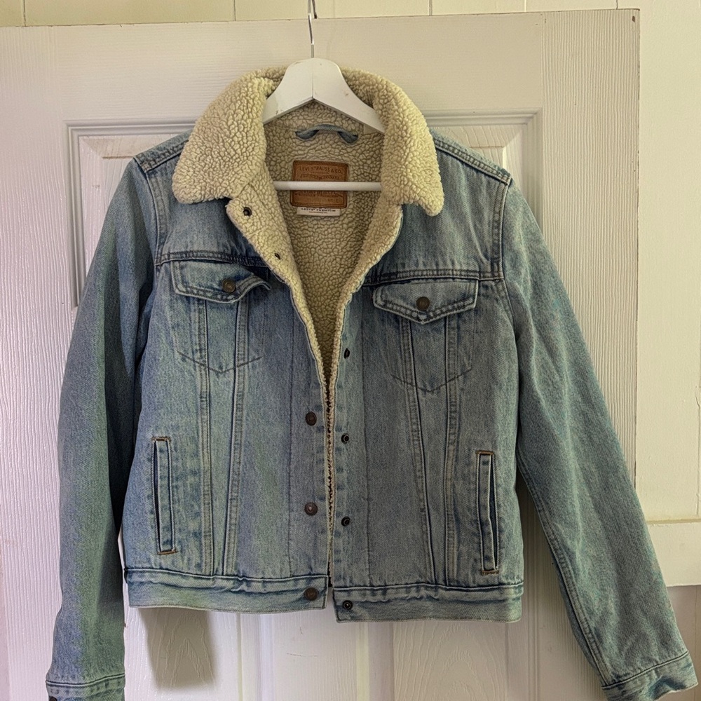 LEVI Denim Sherpa Lined Jacket